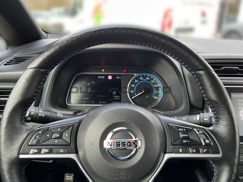 Nissan Leaf (ZE1)  Acenta NAVI KAMERA SITZHEIZUNG 40kWh